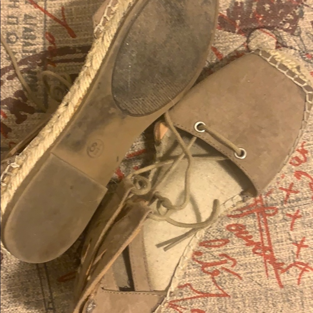 Target sandals - Picture 2 of 2